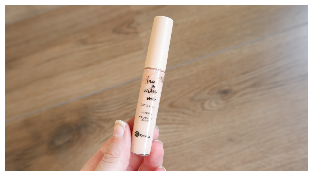 Kruidvat Stay With Me concealer review